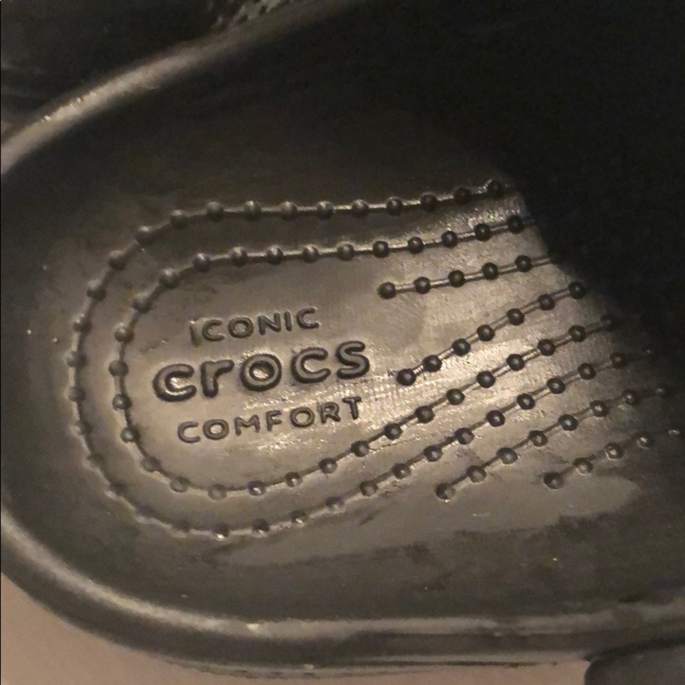 Toddler crocs